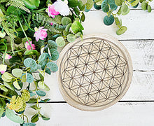 Load image into Gallery viewer, Crystal Energy Grid - Flower of Life - Natural Wood Block
